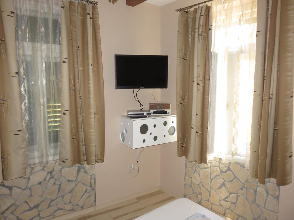 Apartment Barbara - Bojana Šibenik Habitación foto