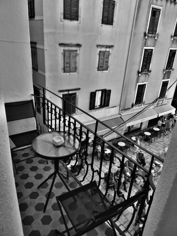 Apartment Barbara - Bojana Šibenik Habitación foto