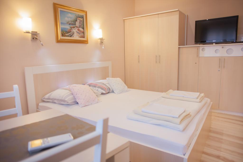 Apartment Barbara - Bojana Šibenik Exterior foto